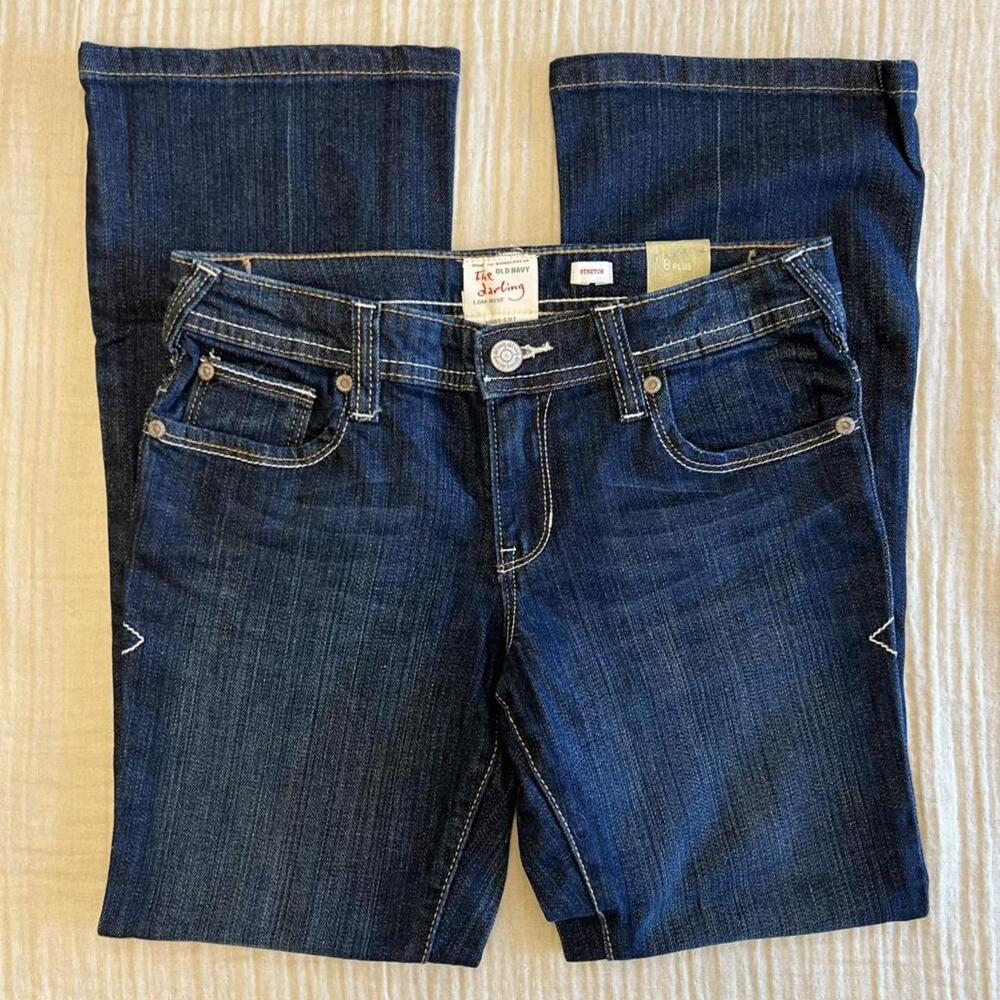 Girls Old Navy “The Darling” low rise, boot cut, adjustable waist jeans with a d
